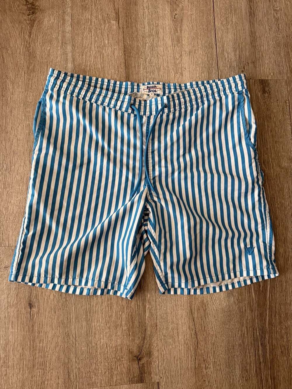 Beach Bros. Men's Blue and White Striped Swim Trunks size Large